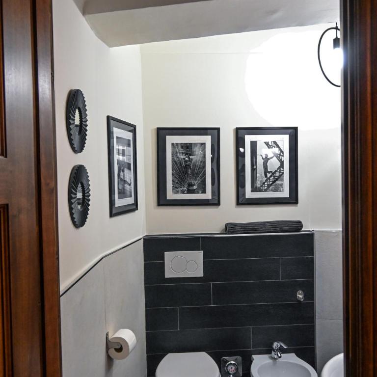 Casa Vittoria - Two-Bedroom Apartment - 24