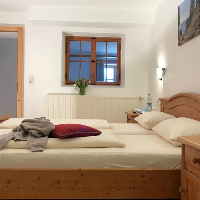 Gästehaus Hotel Maria Theresia - Apartment mit 2 Schlafzimmern - 1
