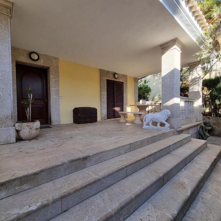 Villa with private pool -Palma Ambassador Center ETV14825 - Villa - 14