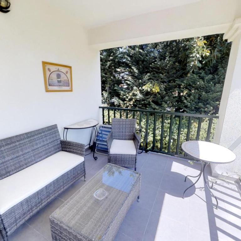 Modern Coastal Apartment Near Puerto Banús - Apartamento - 8