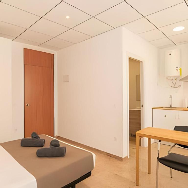 11 Nights studios - Studio Apartment - 4