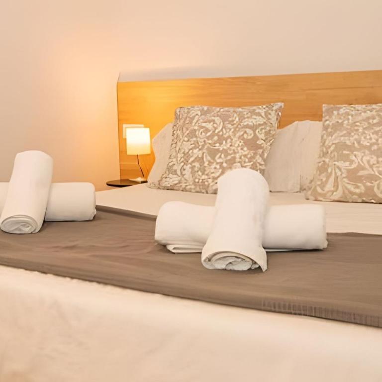 11 Nights studios - One-bedroom Loft Apartment - 4