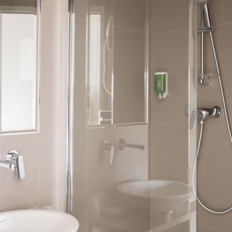 New Orient Hotel - Chambre Double - 7
