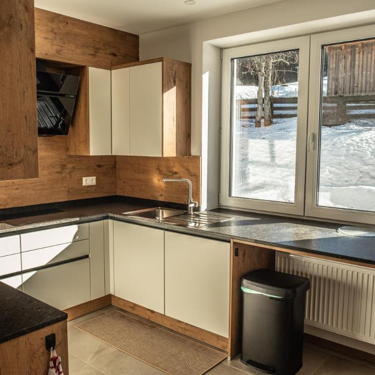 Edelweiss Lodge - Chalet Superior - 8