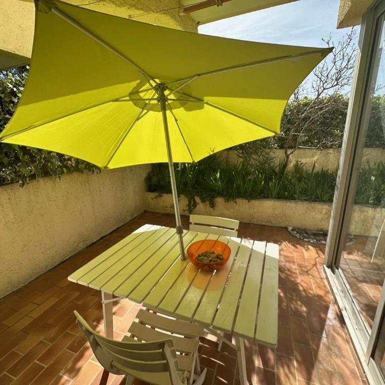 Grand T2 avec loggia et terrasse à proximité du port de Saint Mandrier et des plages - Apartamento de 1 dormitorio - 9