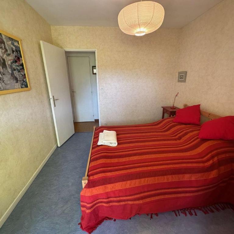 Grand T2 avec loggia et terrasse à proximité du port de Saint Mandrier et des plages - Apartamento de 1 dormitorio - 15