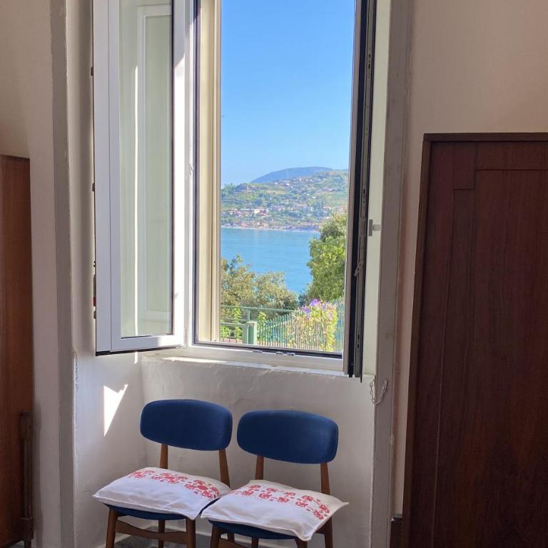 Panoramic Apartments in Villa in Center "The Beach and The Cliff" 1 - Appartamento con Vista Mare - 17