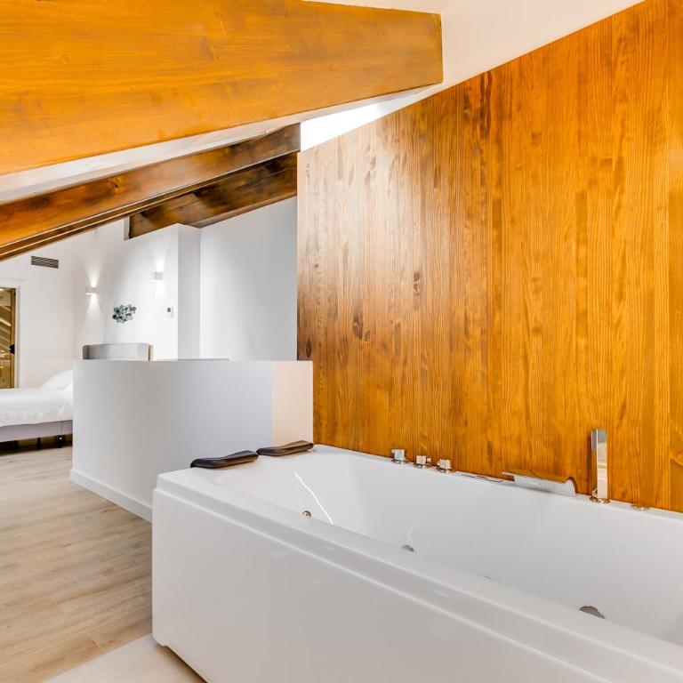 Palacio de Bobadilla Suites - Suite con bañera de hidromasaje - 11