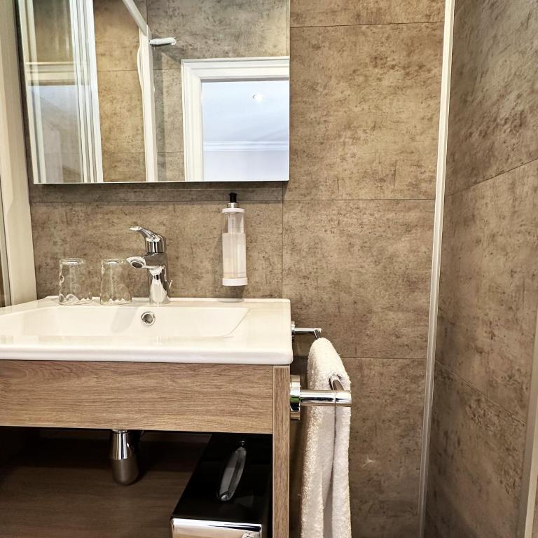 Hôtel Arc en Ciel et SPA Les Sables d'Olonne - Chambre Privilège Côté Mer - 4