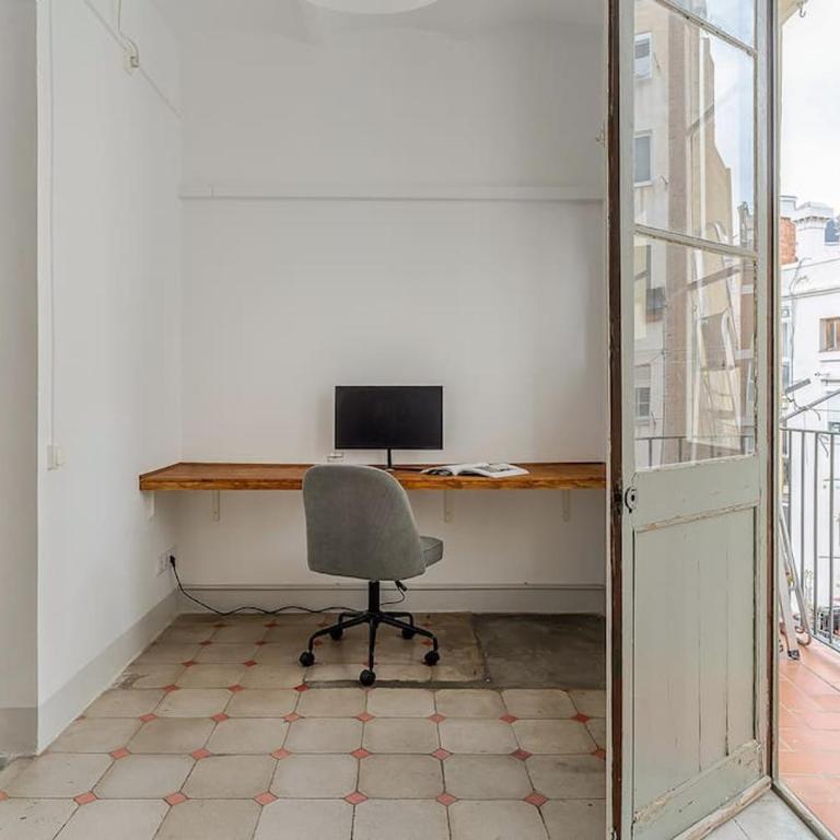 Canela Homes BARCELONA FONTANA - Three-Bedroom Apartment - 20
