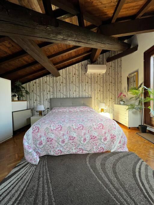 attico ARENA,200mq[NETFLIX-WIFI-AIR CONDITIONING] - Appartamento con 2 Camere da Letto - 6