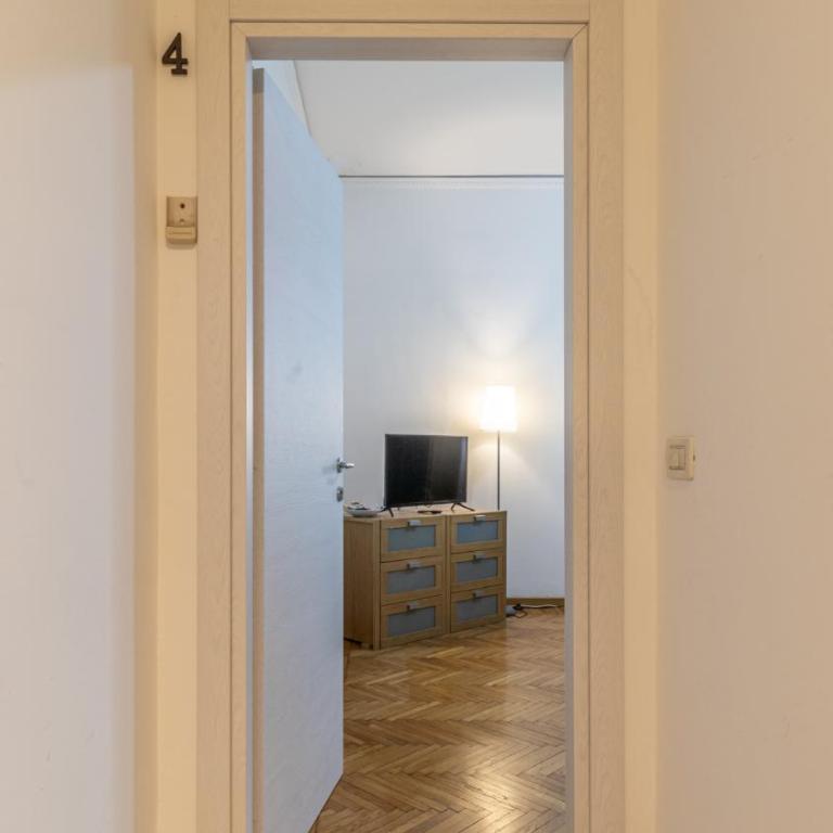 Grand Central - Affitti Brevi Italia - Camera Matrimoniale Standard con Bagno in Comune - 21