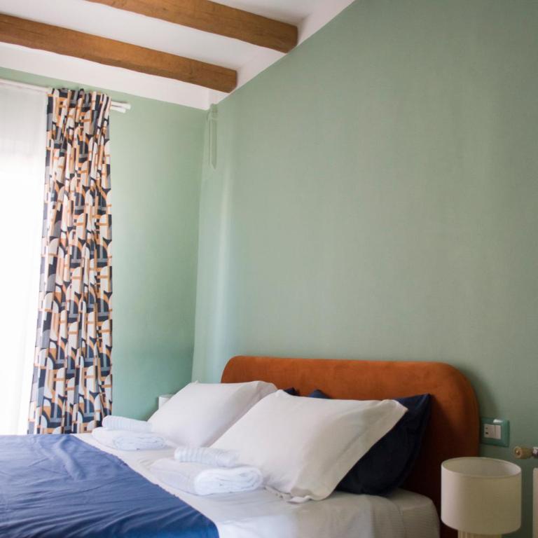 Navona Penthouse - Attico Vista Cupola 4 posti - Appartamento con 2 Camere da Letto - 35