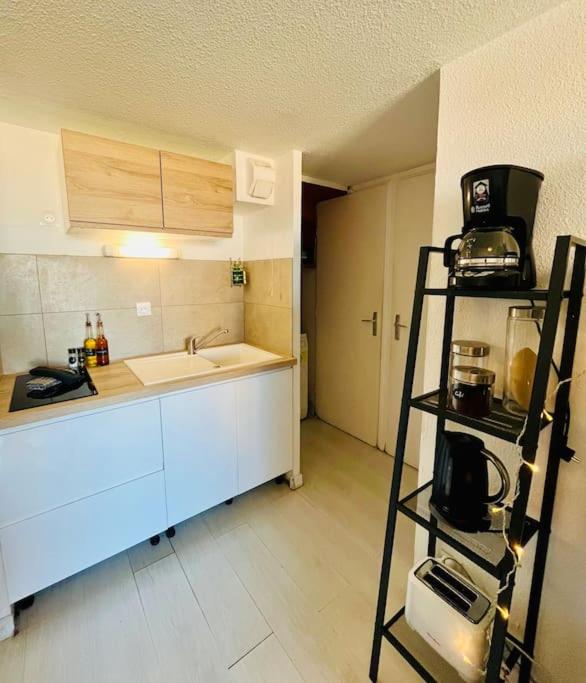 ''Ophélia 84'' Duplex en centre ville avec parking - Appartement 1 Chambre - 9