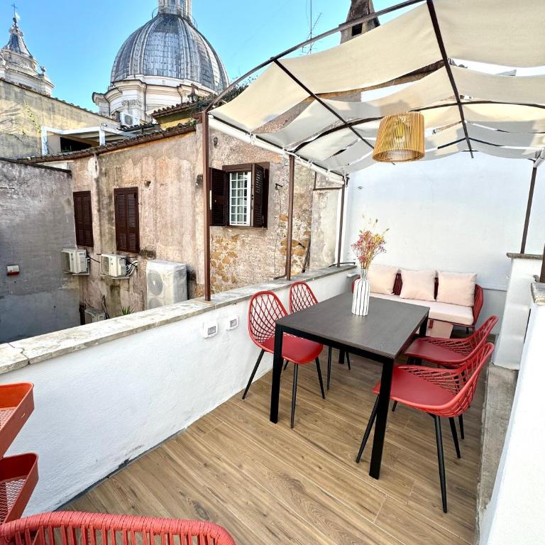 Navona Penthouse - Attico Vista Cupola 4 posti - Appartamento con 2 Camere da Letto - 3