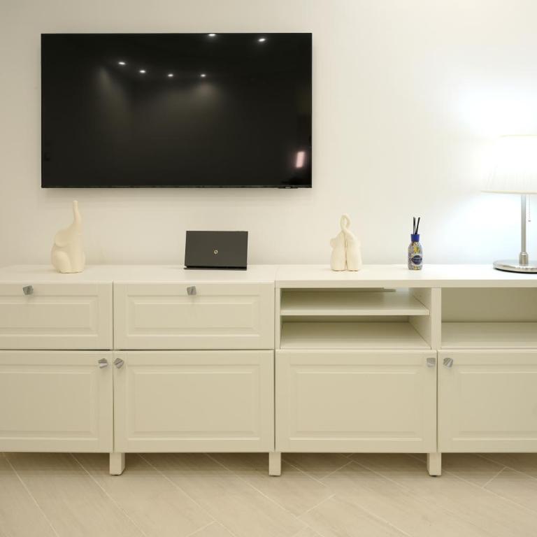 Manilù Maison - Two-Bedroom Apartment - 10
