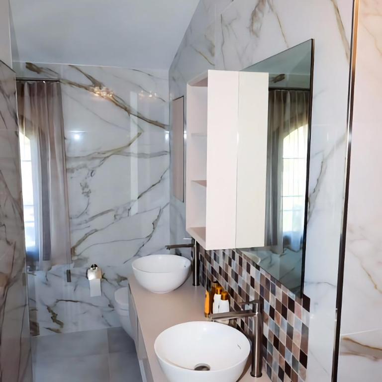 La Pina Verde - Habitación Doble Deluxe con vistas al jardín - 1 o 2 camas - 6