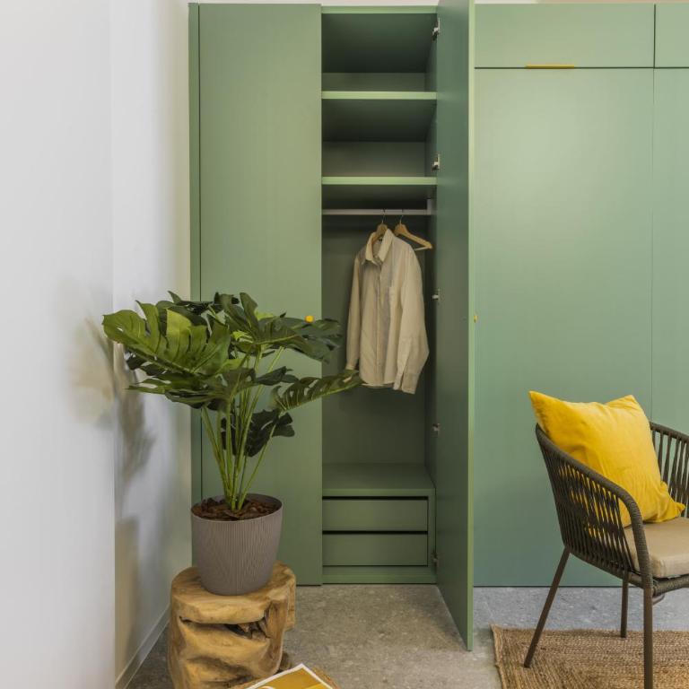 Green suite by Concept Flats - Superior Studio - 29