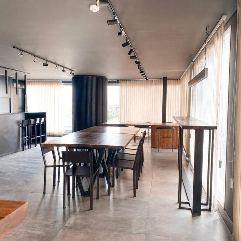 Hermoso y Luminoso Dto en General Paz - Apartamento de 1 dormitorio - 12