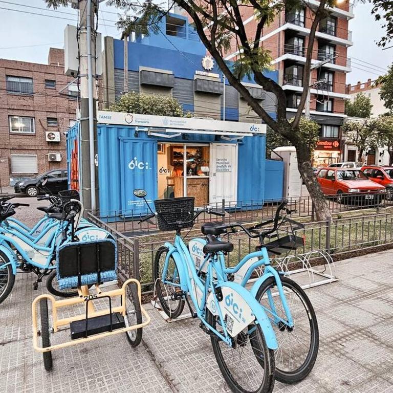 Hermoso y Luminoso Dto en General Paz - Apartamento de 1 dormitorio - 17