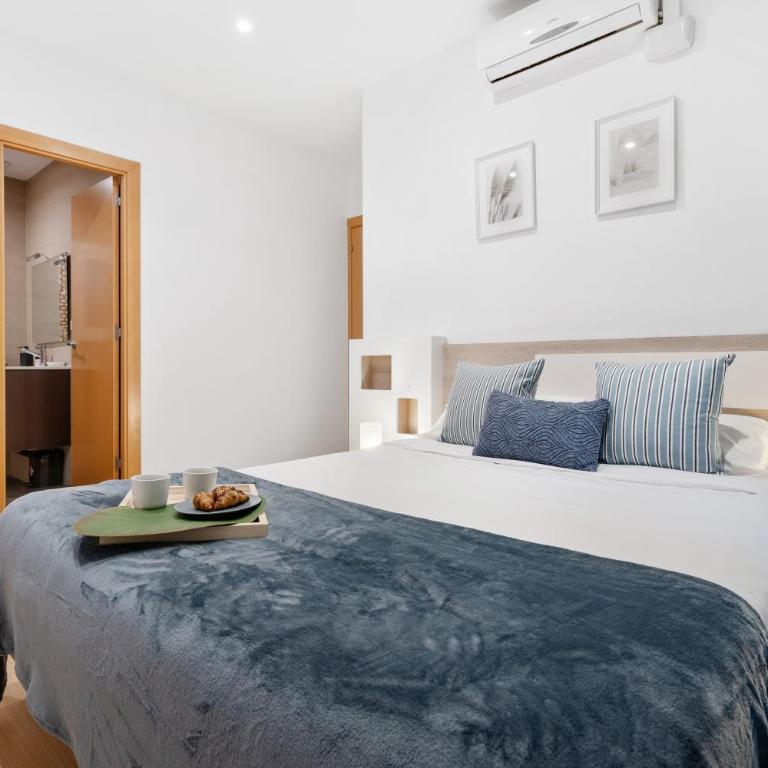 Lodging Apartments Villarroel apartment - Two-Bedroom Apartment - 11