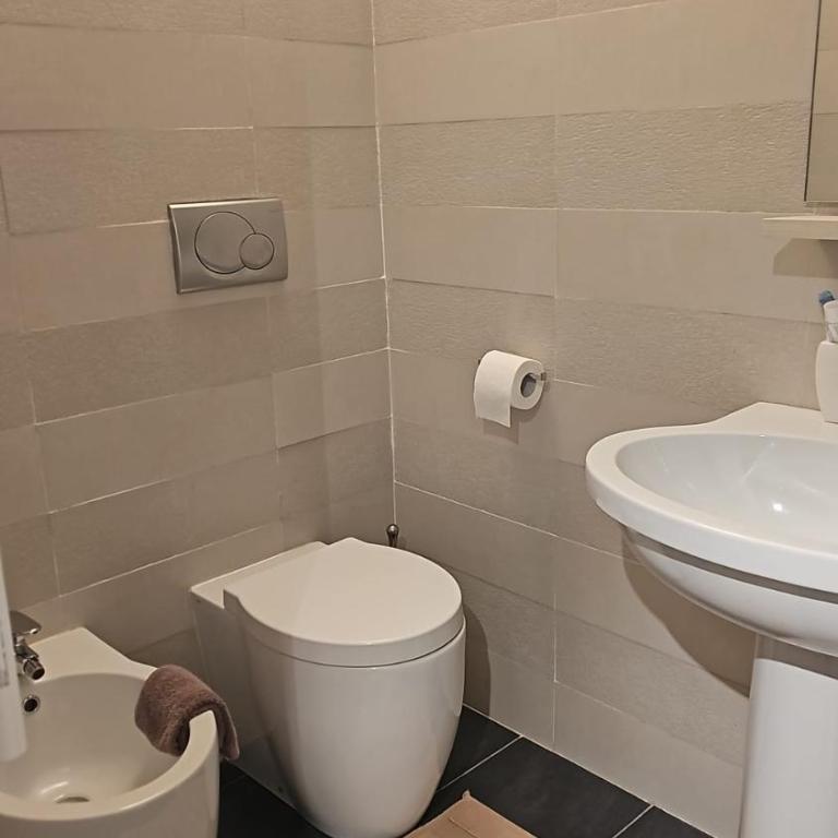 108 APARTMENT - Torino - One-Bedroom Apartment - 16