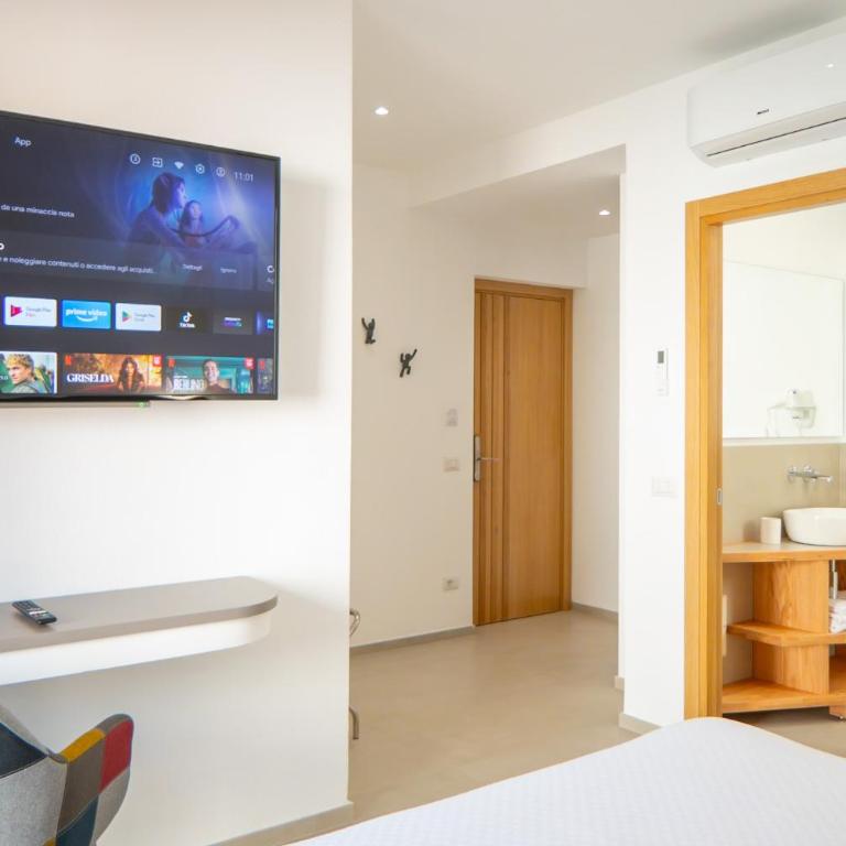 Nuova -Luxury Rooms & Apartment- - Camera Matrimoniale/Doppia con Letti Singoli con Balcone - 3