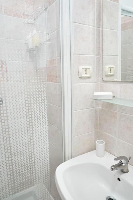 Napoli Duomo Center Home - Two-Bedroom Apartment - 16
