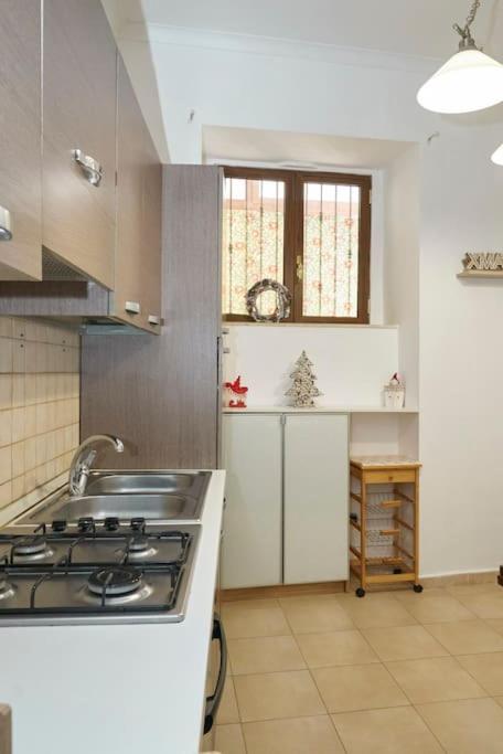 Napoli Duomo Center Home - Two-Bedroom Apartment - 29