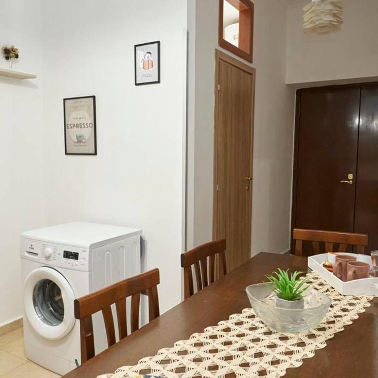 Napoli Duomo Center Home - Two-Bedroom Apartment - 37