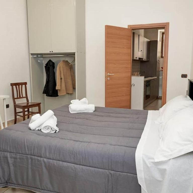 Napoli Duomo Center Home - Two-Bedroom Apartment - 41