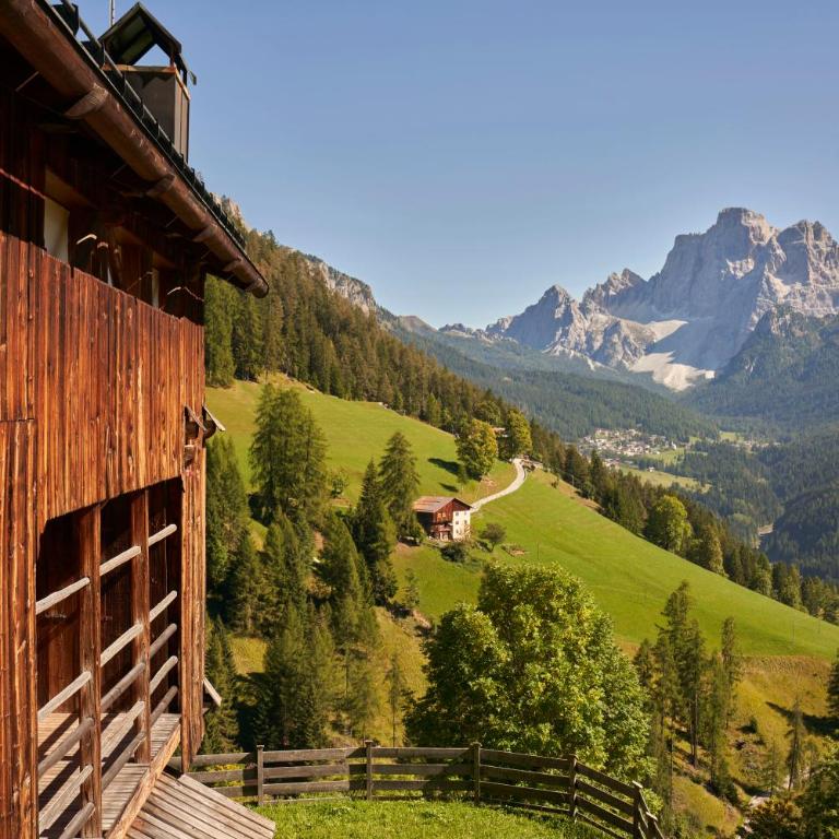 Beautiful barn with garden and stunning view - Chalet Superior - 1