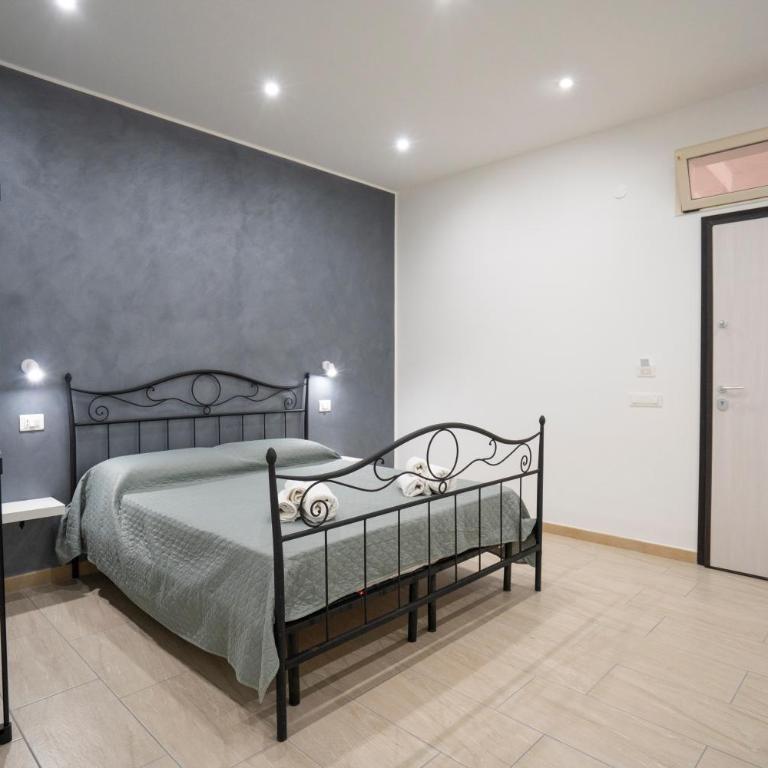 Saverio's apartment - One-Bedroom Apartment - 8