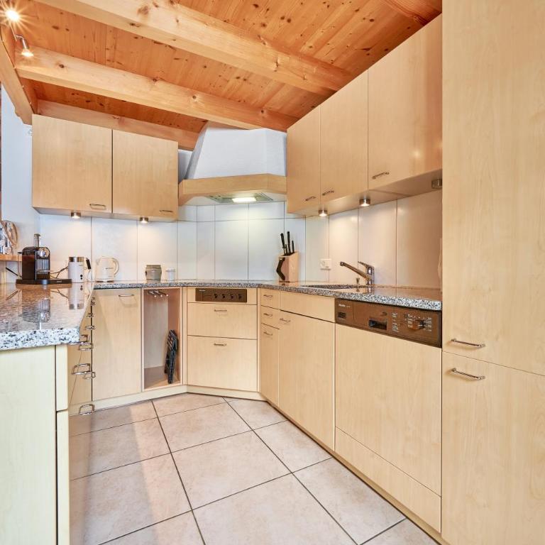 Eagle's Nest - Apartment mit Blick auf die Berge - 12