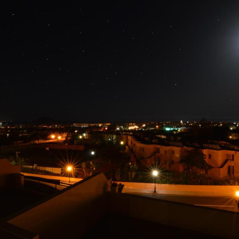 Crystalsuite. Beautiful penthouse with sea views - One-Bedroom Apartment - 28