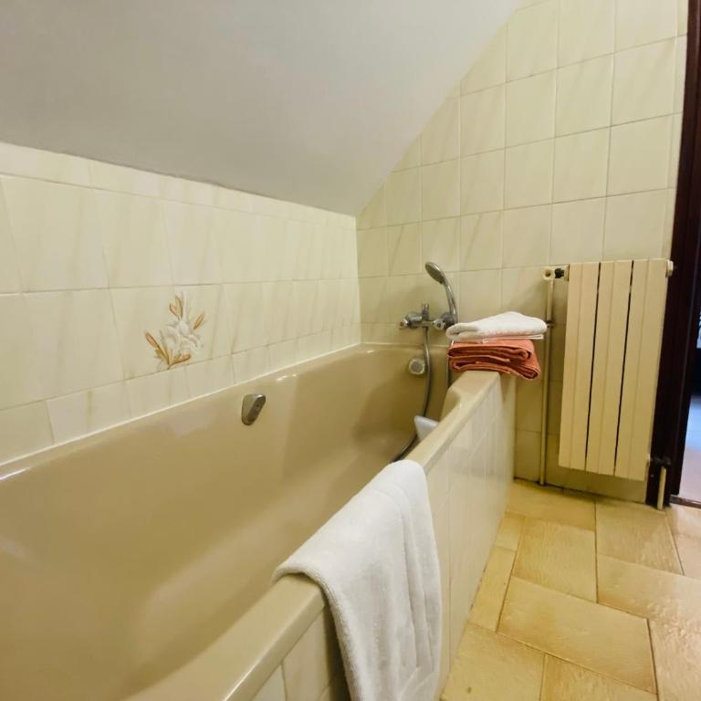 Maison Le V - Proche Disney - Maison 6 Chambres - 50
