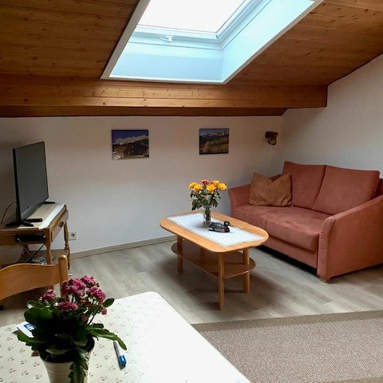 Ferienwohnung Deininger inkl. Chiemgaukarte - Apartment - 1