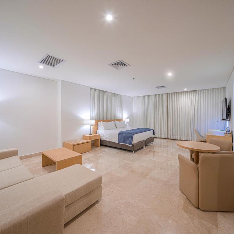 Hotel Dann Carlton Barranquilla y Centro de Convenciones - Suite - 8