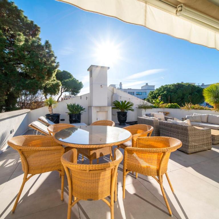Cannes Luxury Rental - Pretty 3 bedroom apartment to rent with 50m terrace - Apartment - 1