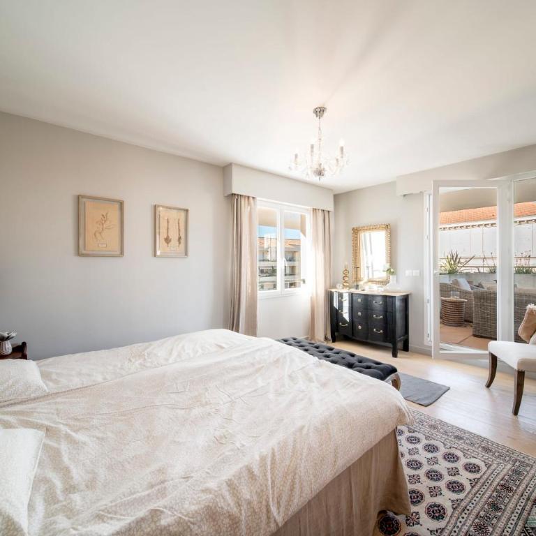 Cannes Luxury Rental - Pretty 3 bedroom apartment to rent with 50m terrace - Apartment - 9