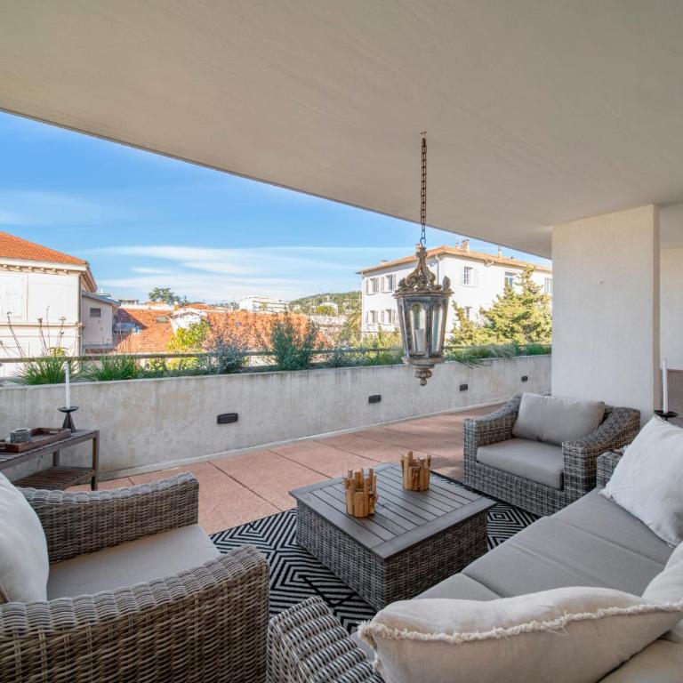 Cannes Luxury Rental - Pretty 3 bedroom apartment to rent with 50m terrace - Apartment - 16