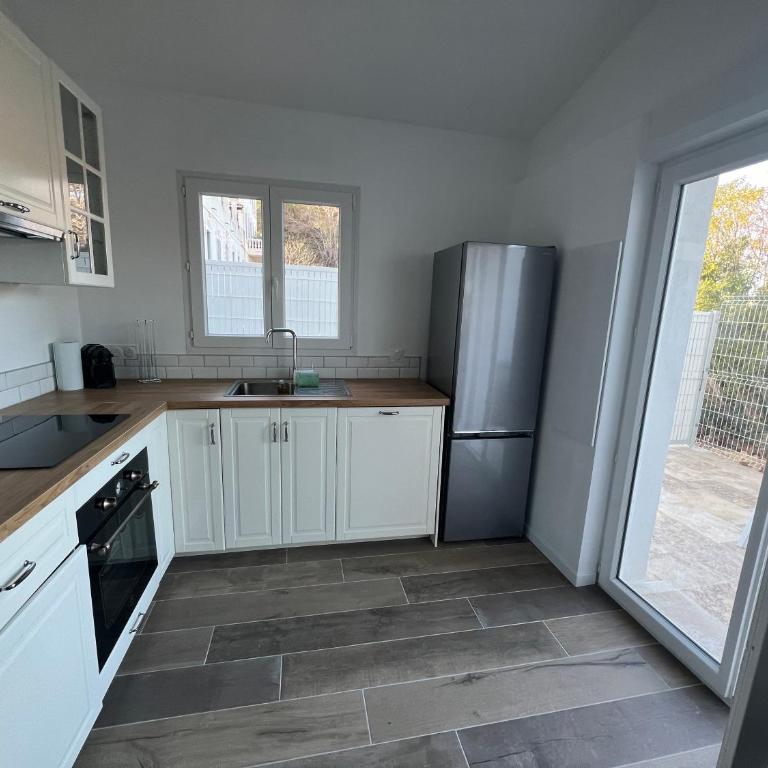 maison t2 avec jaccuzi wifi parking - Appartement 1 Chambre - 5