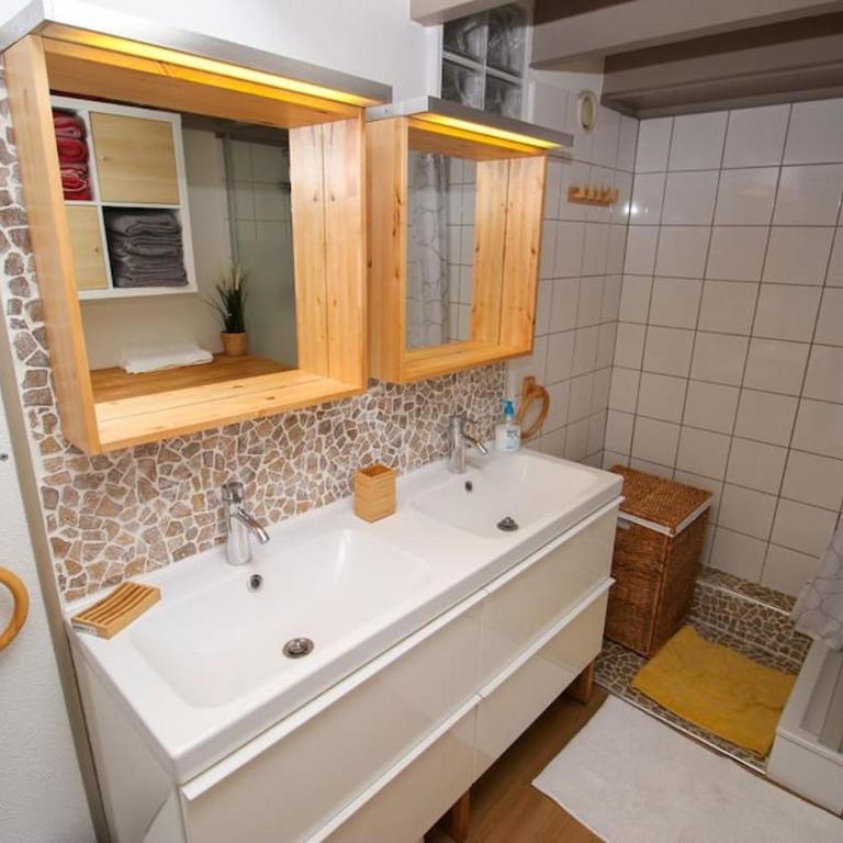 T3 cosy , cœur historique de La Rochelle - Appartement 2 Chambres - 11