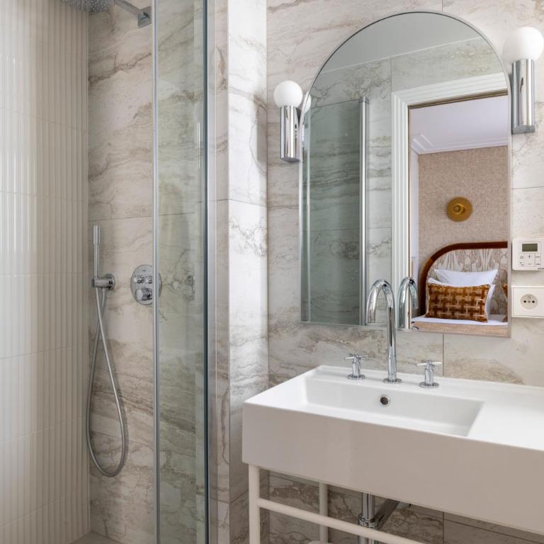 Hotel des Carmes by Malone - Chambre Double ou Lits Jumeaux Standard - 9