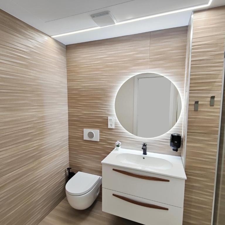 Lujo y confort en ubicación privilegiada centro - Apartamento de 2 dormitorios - 9