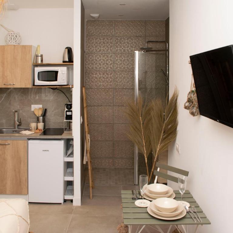 2 Suites au Vieux-Port Marseille- Clim Netflix Wifi - Appartement 2 Chambres - 15