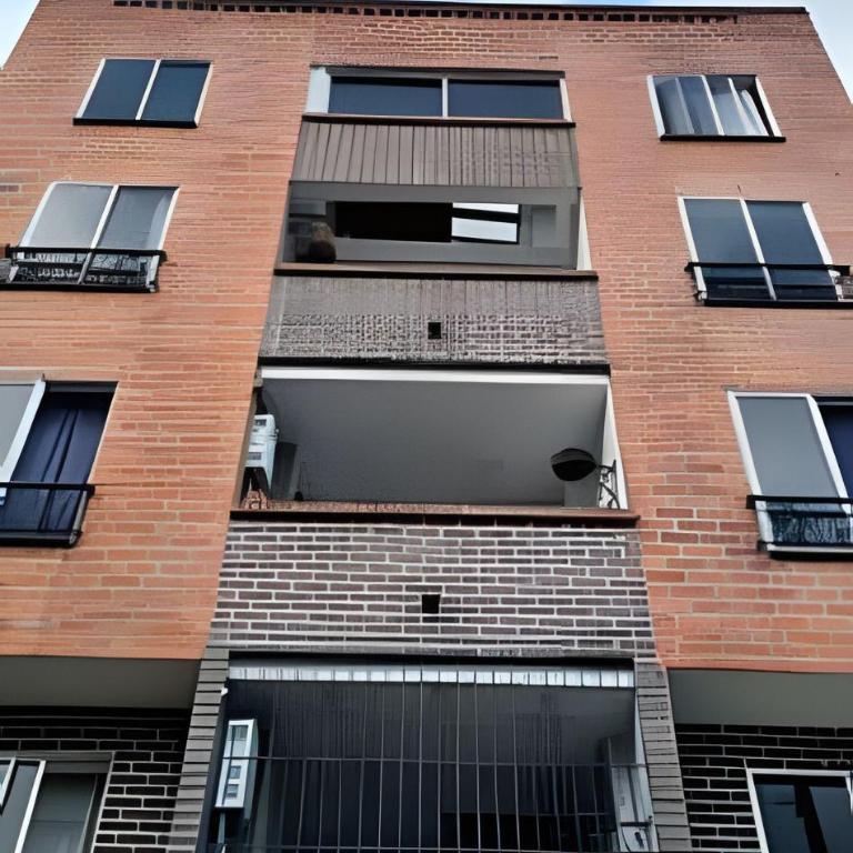 ED SANTO TOMAS LAURELES MEDELLIN - Apartamento Estudio - 16