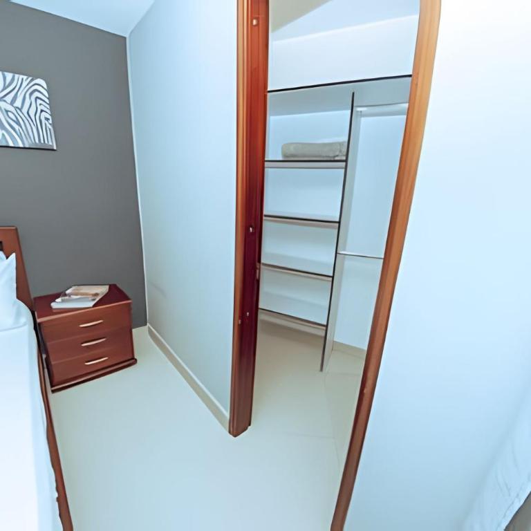 ED SANTO TOMAS LAURELES MEDELLIN - Apartamento Ático - 19