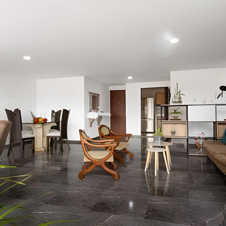 Vistas Top | Parking | Cerca De Estadio y "La 70" - Apartment - 1