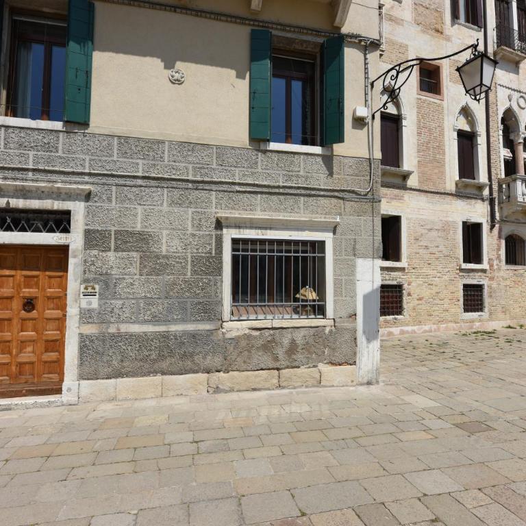 Soderini Splendor: First Floor Palazzo Charm at Castello Square - Three-Bedroom Apartment - 24